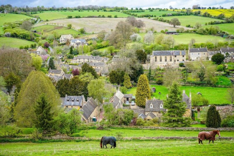 The Cotswold Countryside Adventure - Strolling Through Bourton-On-The-Water