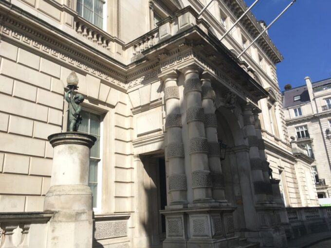 The Crown Walking Tour of London - Tour Inclusions