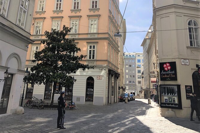 The Cultural Heritage of Jewish Vienna Walking Tour - Issues and Customer Service