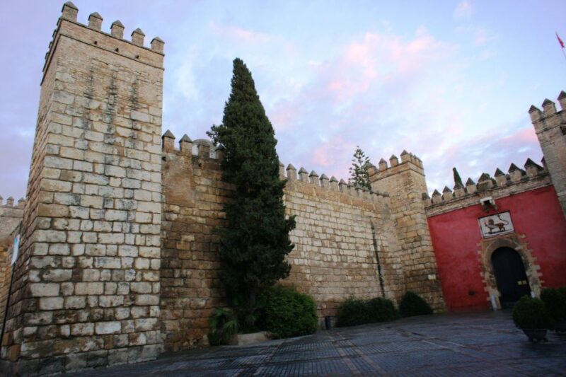 The Cultures of Seville Walking Tour - Walking Through the Narrow Streets of Santa Cruz