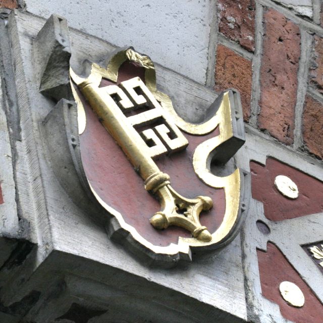 The Dark Side of Bremen: Killers and Criminals - Experienced Tour Guide