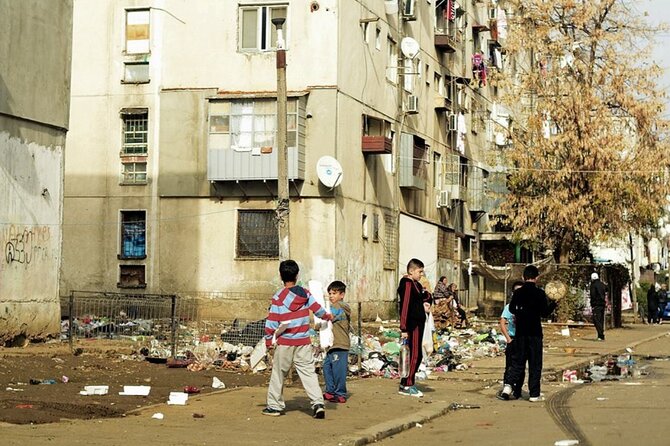 The Dark Side of Bucharest and the Life of Gypsies, Private Tour - Key Points