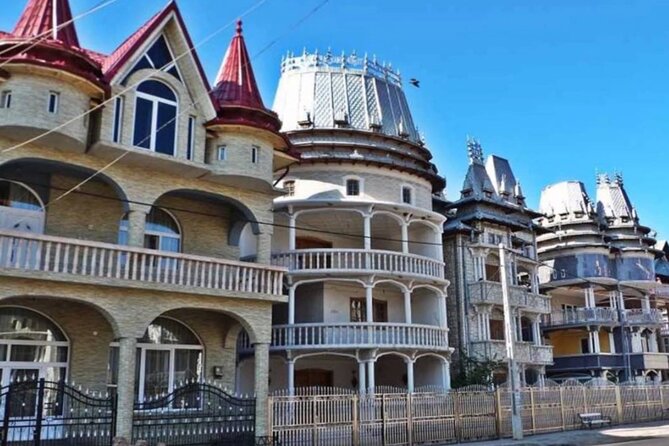 The Dark Side of Bucharest and the Life of Gypsies, Private Tour - Tour Inclusions