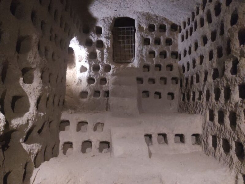 The Dark Side of Rome: St Sebastiano and Callisto Catacombs - Key Points