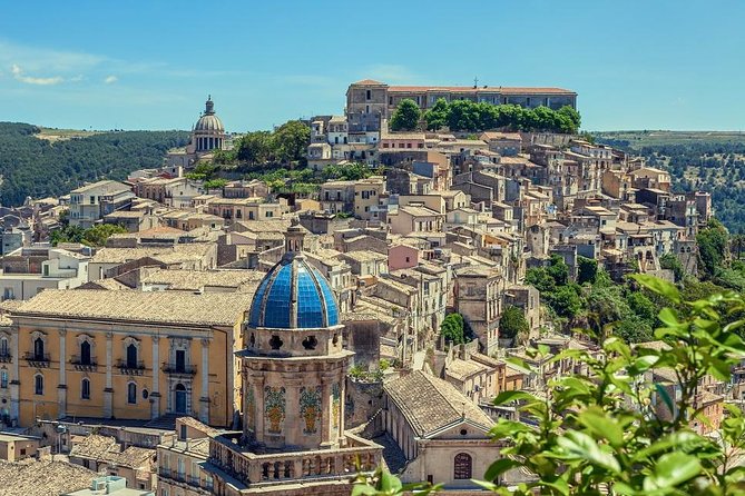 The Discovery of the Places of Montalbano - Meeting and Pickup