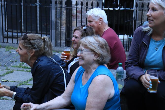 The Edinburgh Literary Pub Tour - Guided by Professional Actors