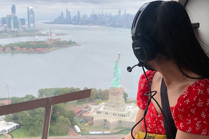 The Empire Helicopter Tour of New York - Shared Group Experience