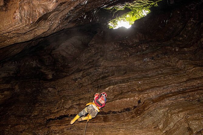 The Enigmatic Cueva De Los Tayos: Unraveling Mysteries & Legends - Challenges and Risks of Spelunking Expedition