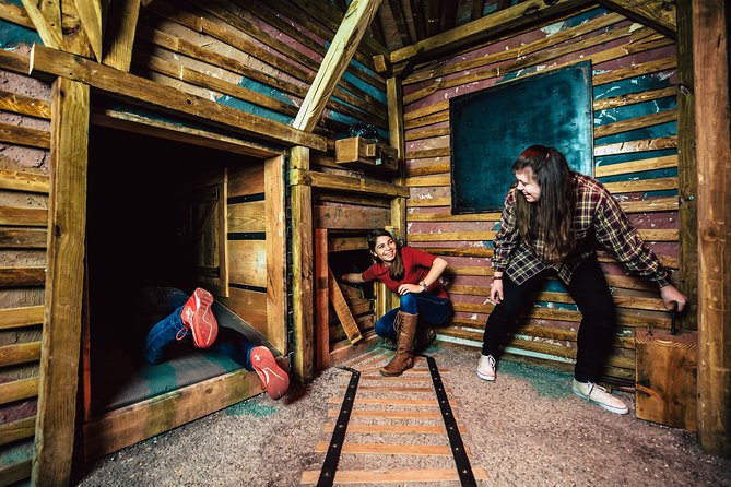 The Escape Game: Epic 60-Minute Adventures at Grapevine Mills - Recommended Age and Participation