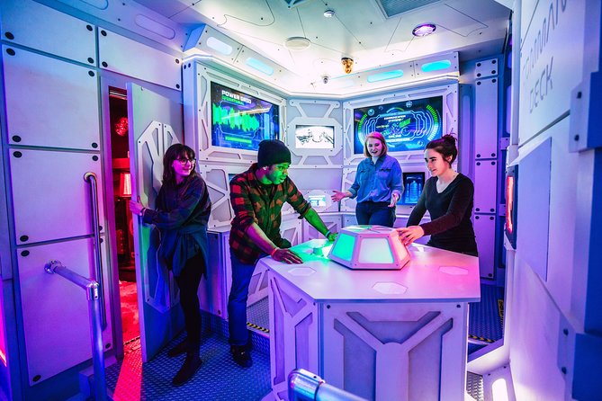 The Escape Game Pigeon Forge: 60-Minute Adventures on The Island - One Hour of Fun
