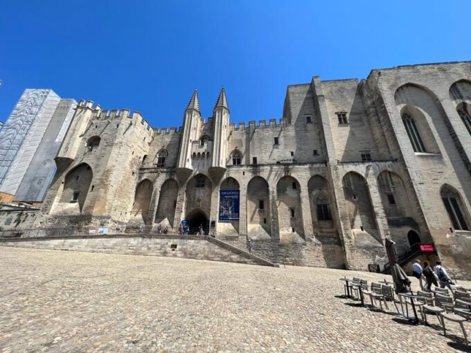 The Essence of Provence : Avignon, St Rémy, Les Baux, Arles - Inclusions and Optional Activities