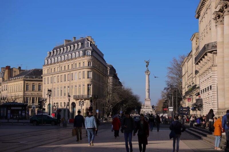 The Essential in Bordeaux, Private Tour With a Local - Key Points