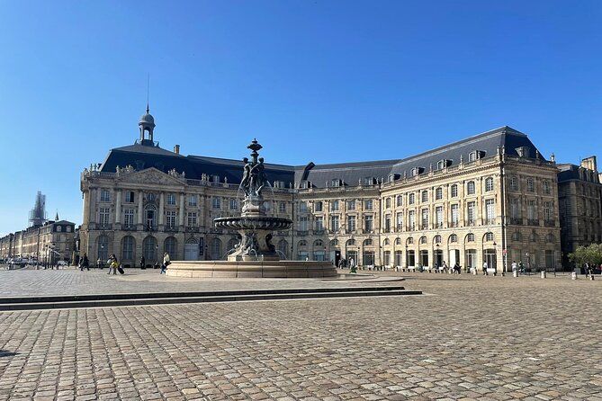 The Essential in Bordeaux, Private Tour With a Local - Tour Overview
