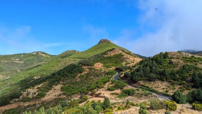 The Fabulous Pico Do Arieiro in 4h: Immersive Experience - Explore Camacha