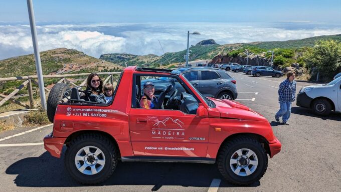 The Fabulous Pico Do Arieiro in 4h: Immersive Experience - Scenic Vistas at Pico Do Arieiro