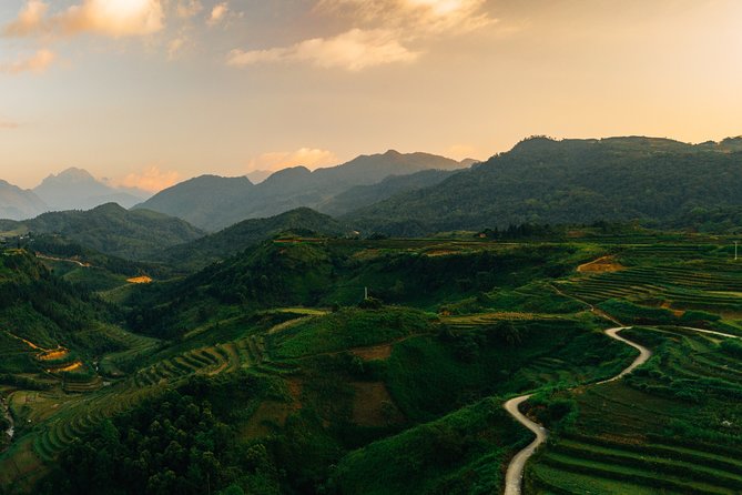 The Famous Ha Giang Loop Adventure - Delving Into the Geoparks Treasures