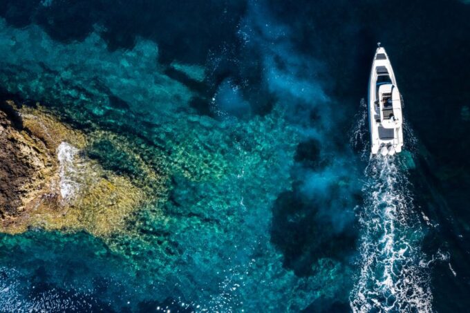 The Fastest All Inclusive Private Motor Yacht in Santorini - Convenient Pickup and Logistics