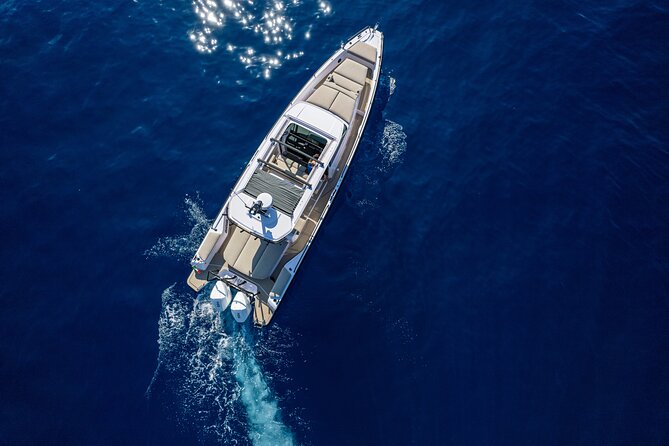 The Fastest Private Motor Yacht in Santorini - All Inclusive Tour - Delectable Meals and Open Bar