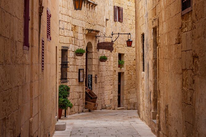 The Food & History Private Tour of Malta - Taking in Maltese Culture