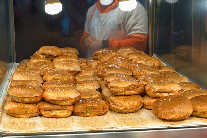 The Food Walking Tour in Istanbul - Guided in Spanish or English - Accessibility and Participation