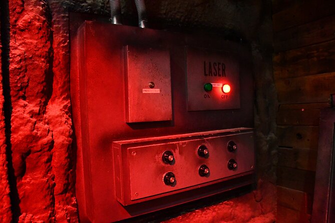 The Forbidden Tomb Escape Game - Solving Puzzles and Riddles