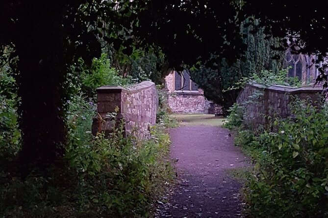 The Ghosts of Llandaff: A Self-Guided Audio Tour - Operated by VoiceMap
