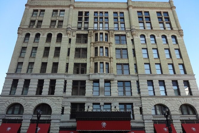 The Ghosts of Milwaukee & the Haunted Third Ward: Private Tour - Key Points
