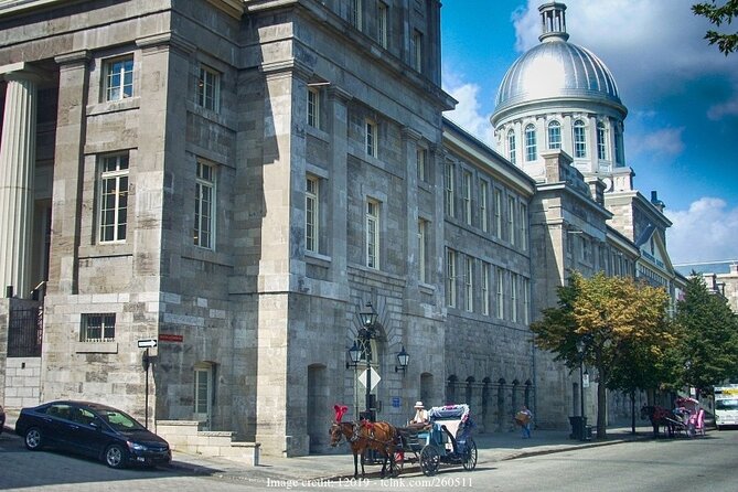 The Ghosts of Old Montreal: Private 1.5-hour Spooky Tour - Spooky Storytelling