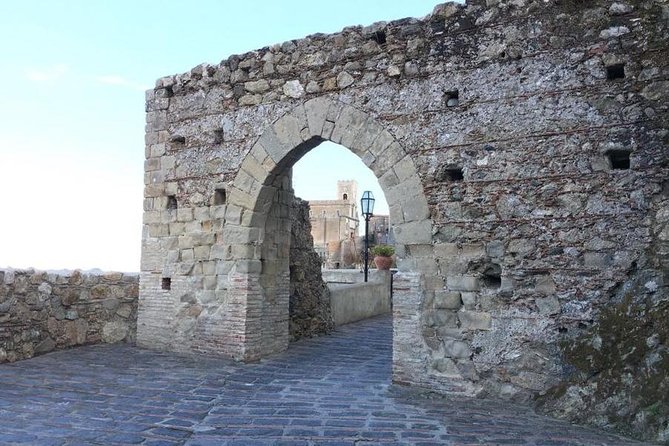 The Godfather Movie Iconic Locations: Savoca & Forza DAGRÒ Small Group Tour - Positive Reviews and Highlights