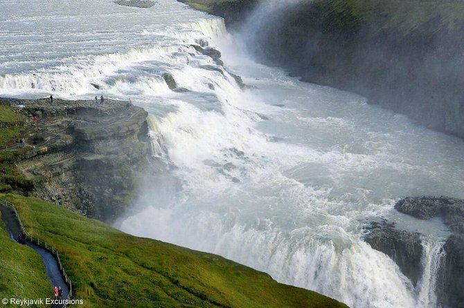 The Golden Circle Direct Guided Bus Tour From Reykjavik - Meeting Point and Pickup