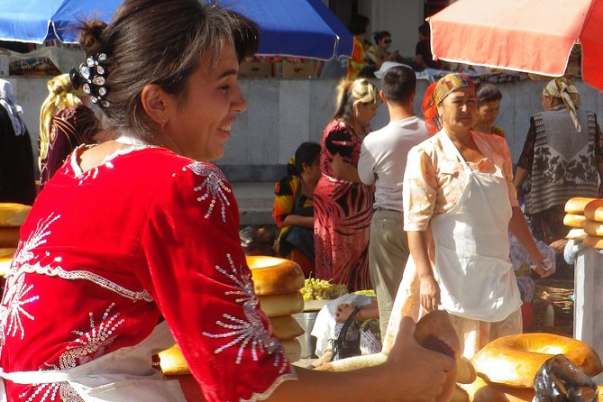 The Golden City of Samarkand: A Self-Guided Audio Tour - Discover Chaikhanas and Markets