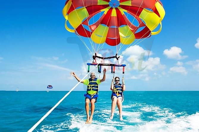 The Gorgeous Ile Aux Cerf: Speed Boat,Grse,Parasailing,Undersea Walk,Tube Riding - Meeting and Pickup
