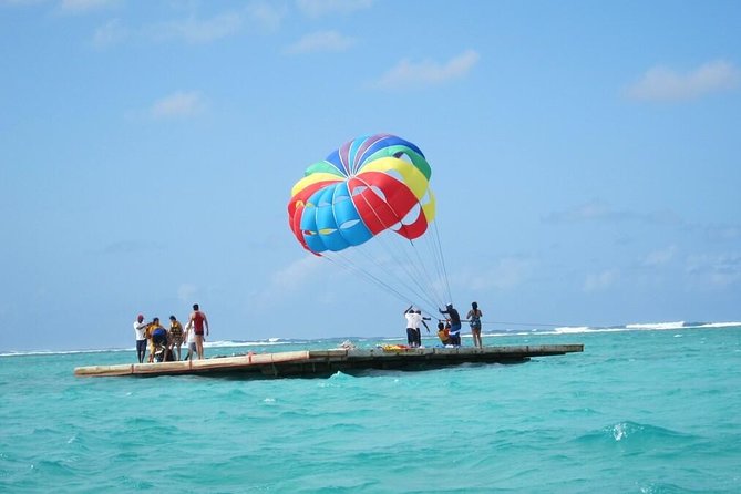 The Gorgeous Ile Aux Cerf: Speed Boat,Grse,Parasailing,Undersea Walk,Tube Riding - Relaxation and Exploration