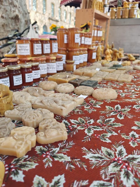 The Gourmet Walk - Explore Aix-En-Provence at Noon With Thomas - Food Tastings