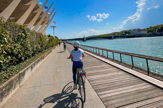 The Grand Bike Tour of Lyon - 3-hours - Group Size and Availability
