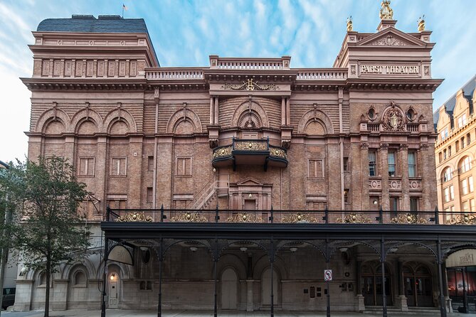 The Grand Walk: a Self-Guided Audio Tour Through Milwaukee - Whats Included in the Tour