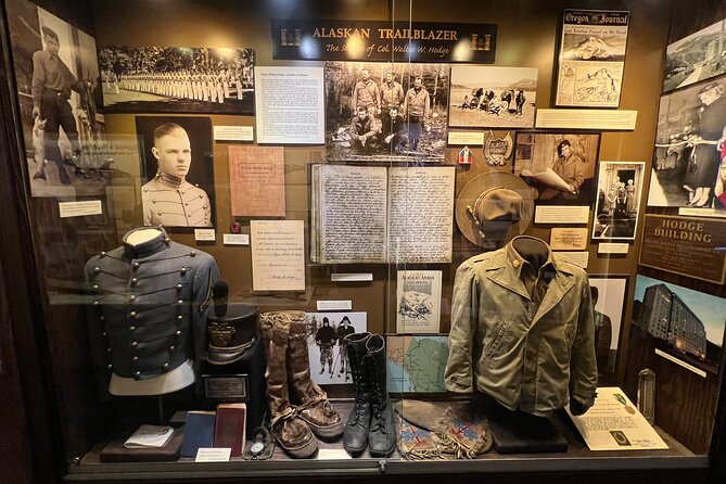 The Great Alaskan Explorer: Historic Towns & Gold Treasures - Exploring Historic Towns Along the Route