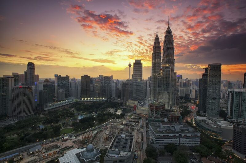 The Great Kuala Lumpur Tour With KL Tower Ticket & Lunch - Frequently Asked Questions