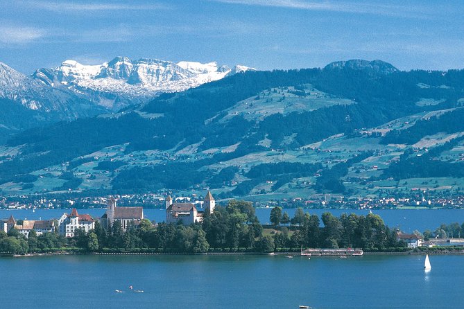 The Great Tour of Zurich by Bus and Boat - Scenic Boat Ride