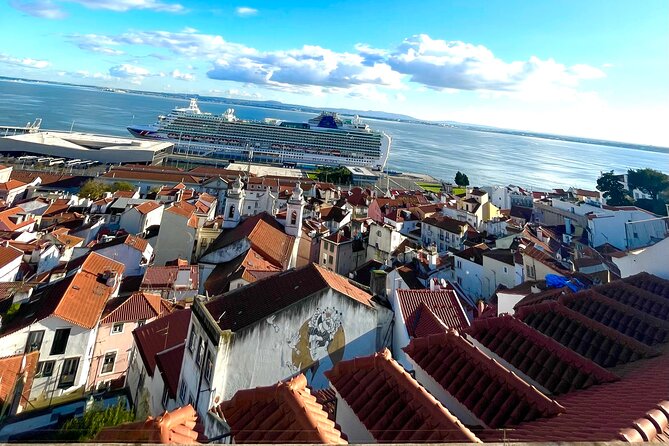 The Great Women Of Lisbon Walking Tour - Worth The Stay