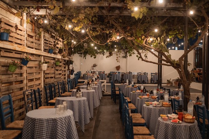 The Greek Wedding Show - Santorini - Transportation and Main Meal