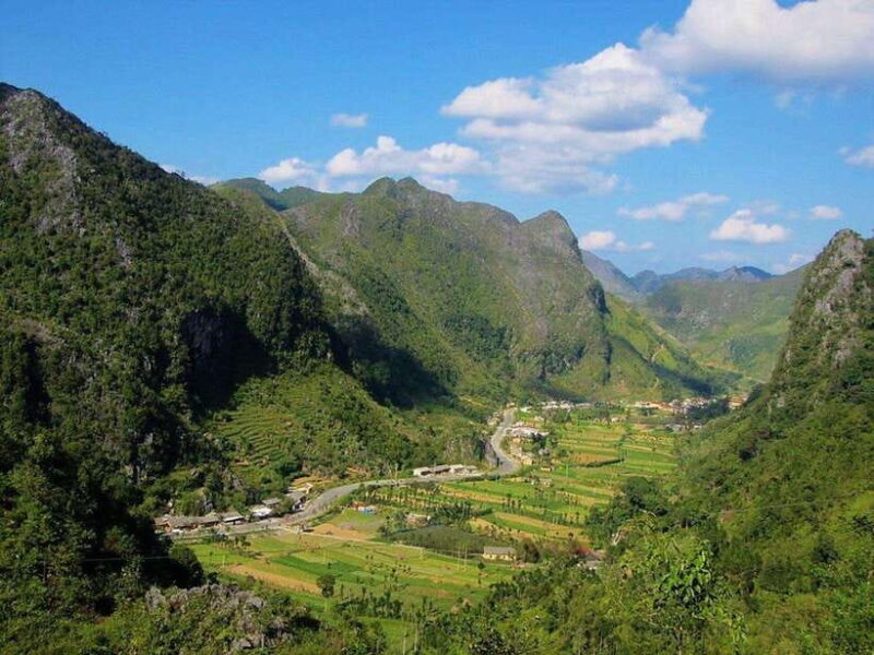 The Ha Giang Loop Tour 4D/3N (Self-Riding) - Group Size and Language