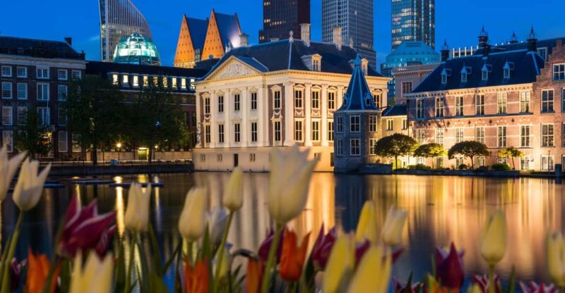 The Hague: App Guided Tour With Puzzles - Key Points