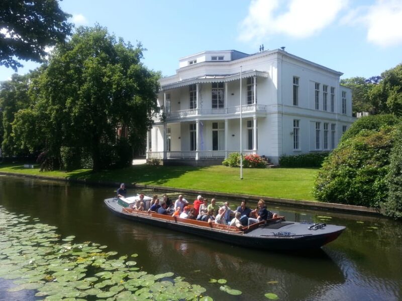 The Hague: City Canal Cruise - Panoramic City Views
