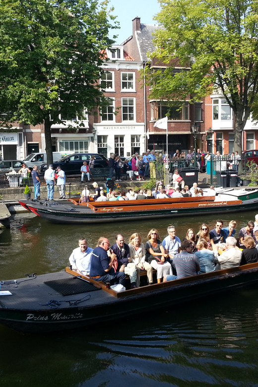 The Hague: City Canal Cruise - Inclusions and Exclusions