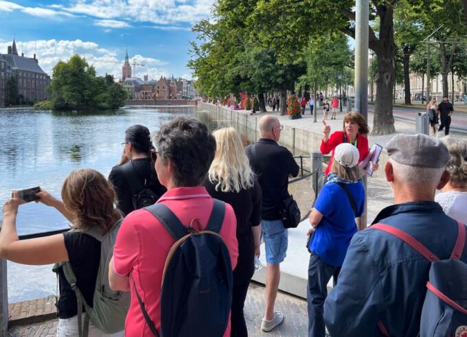 The Hague: City Walking Tour - Live Tour Guide