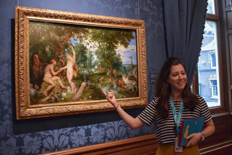 The Hague: Guided Tour Mauritshuis and City + Quiz - Interactive Experience