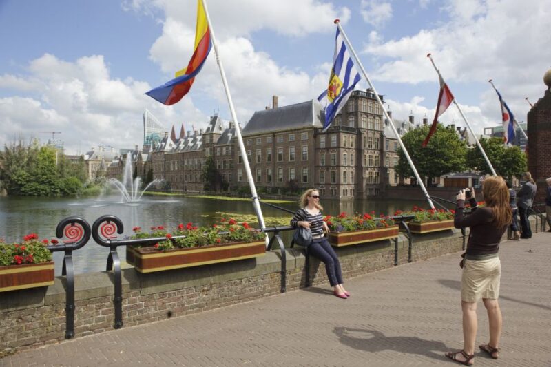 The Hague: Highlights Bike Tour - Key Points