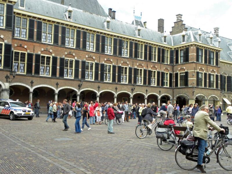 The Hague: Old City Private Walking Tour - Historical Context