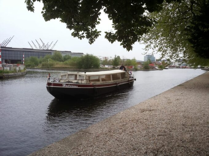 The Hague: One Way Boat Ticket to or From Delft - Tour Duration and Languages